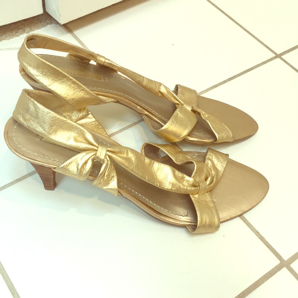 Nine West Gold Grecian Look Heel